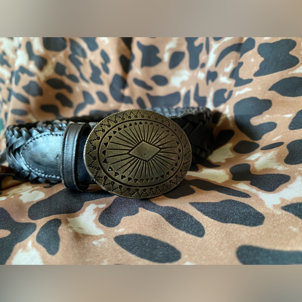 LL Bean black woven belt